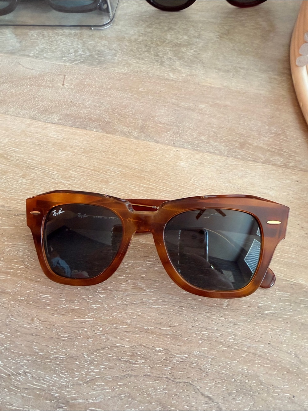 Ray-Ban Brown Tortoiseshell Square Sunglasses for Women "State Street"